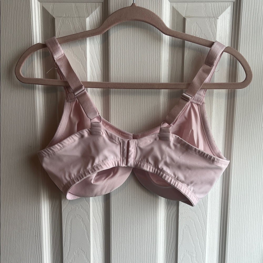 Olga Soft Pink Women's Bra - Picture 2 of 5